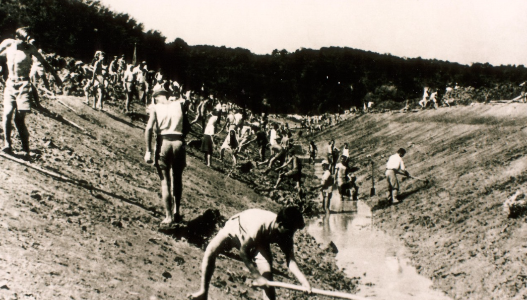 Nova Gorica, 1948 (Pokrajinski arhiv v Novi Gorici) (via http://confine.todm.it)